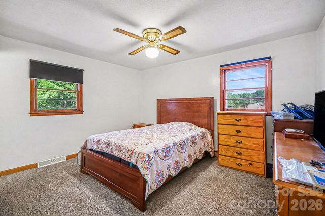 1145 Craigbrow Circle, Chester, SC 29706