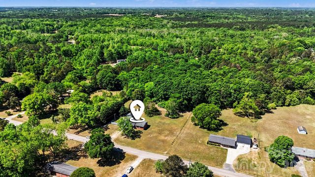 1145 Craigbrow Circle, Chester, SC 29706