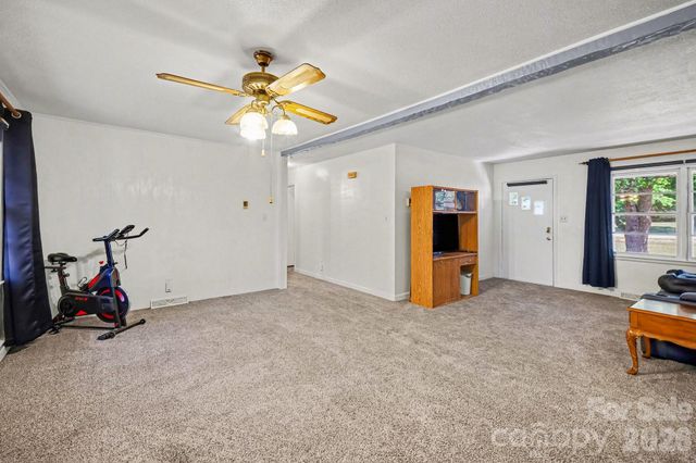 1145 Craigbrow Circle, Chester, SC 29706