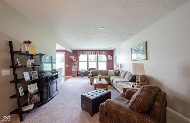 15962 Venito Trail, Fishers, IN 46037