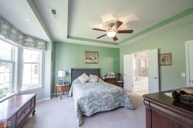 15962 Venito Trail, Fishers, IN 46037