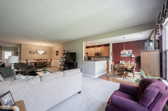 15962 Venito Trail, Fishers, IN 46037