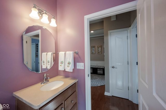 15962 Venito Trail, Fishers, IN 46037