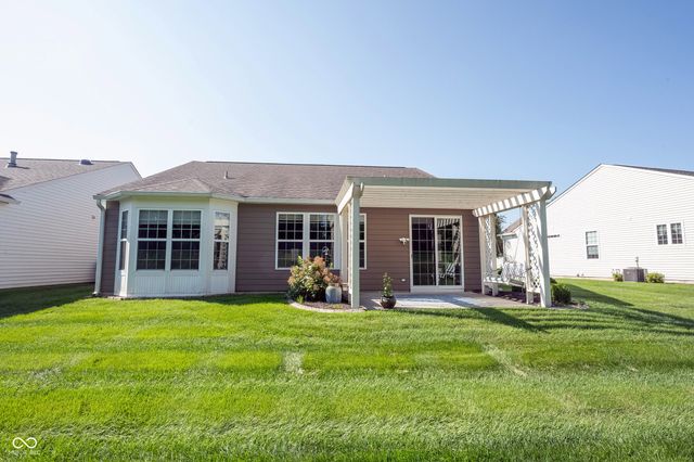 15962 Venito Trail, Fishers, IN 46037