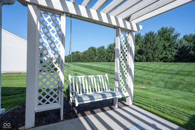 15962 Venito Trail, Fishers, IN 46037