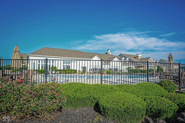 15962 Venito Trail, Fishers, IN 46037