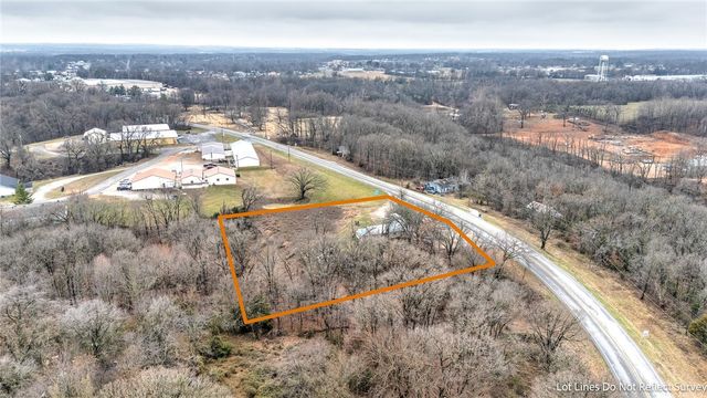 1290 1st Avenue, Gravette, AR 72736