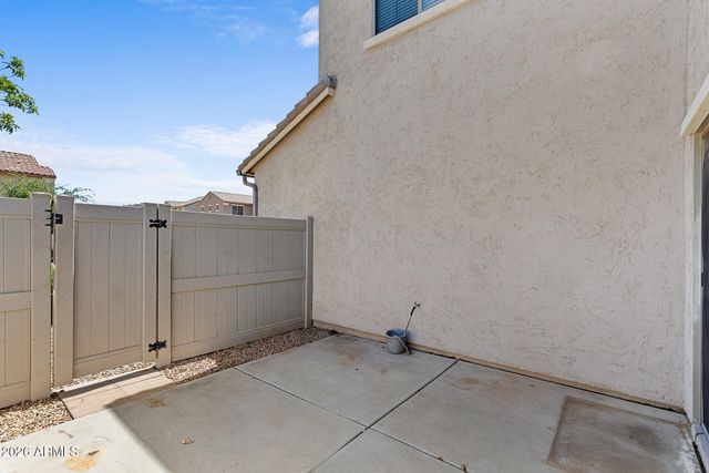 26712 N BABBLING BROOK Drive, Phoenix, AZ 85083