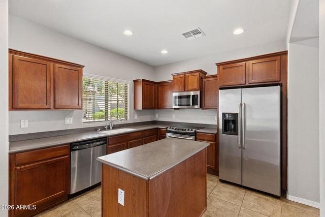 26712 N BABBLING BROOK Drive, Phoenix, AZ 85083