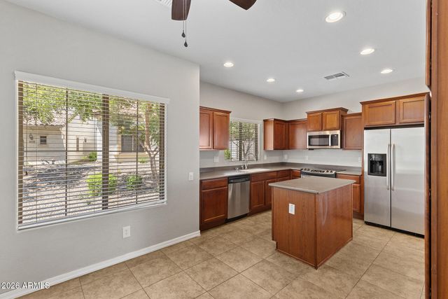 26712 N BABBLING BROOK Drive, Phoenix, AZ 85083