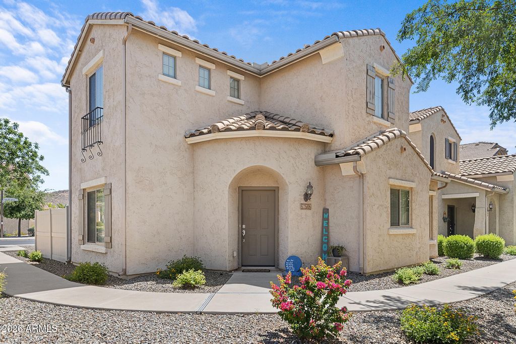 26712 N BABBLING BROOK Drive, Phoenix, AZ 85083