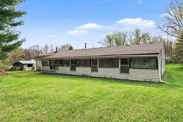 9849 W V Avenue, Prairie Ronde Twp, MI 49087