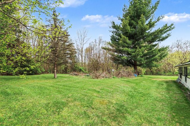 9849 W V Avenue, Prairie Ronde Twp, MI 49087