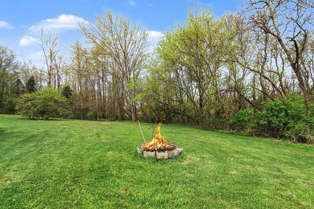 9849 W V Avenue, Prairie Ronde Twp, MI 49087