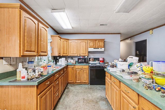 9849 W V Avenue, Prairie Ronde Twp, MI 49087