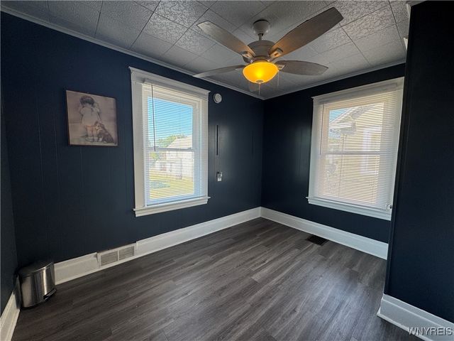 1322 Whitney Avenue, Niagara Falls, NY 14301