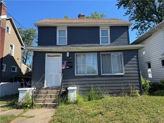 1322 Whitney Avenue, Niagara Falls, NY 14301