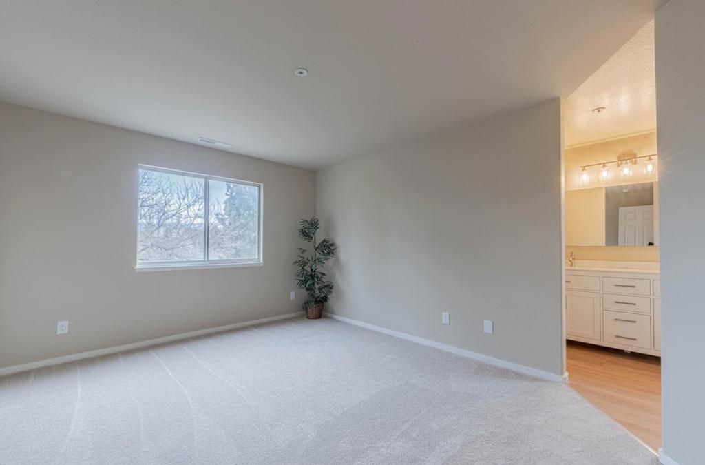 Image 23 of property listing at 10 Rex Circle, Salinas, CA 93906