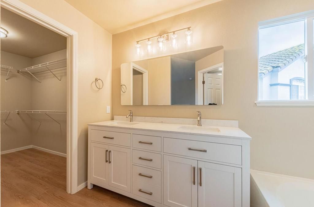 Image 26 of property listing at 10 Rex Circle, Salinas, CA 93906