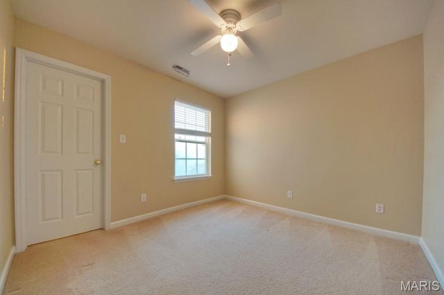208 Waterside Crossing Ct, St Peters, MO 63376
