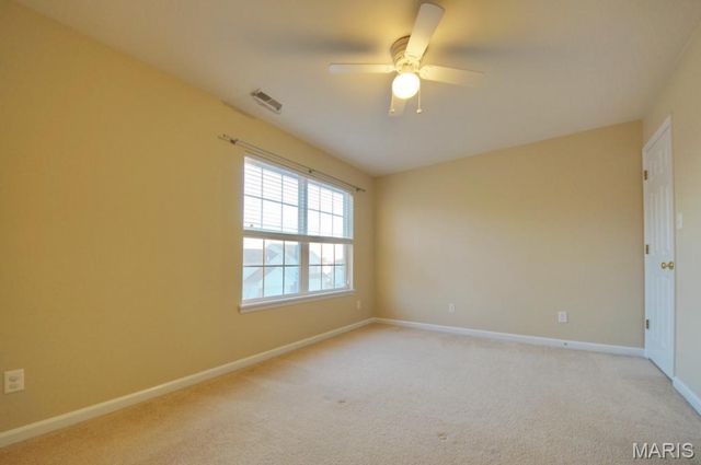 208 Waterside Crossing Ct, St Peters, MO 63376