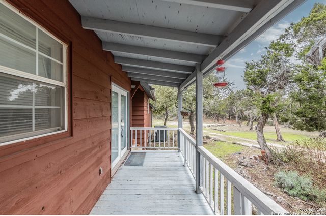 6121 Tanglewood Trl, Spring Branch, TX 78070