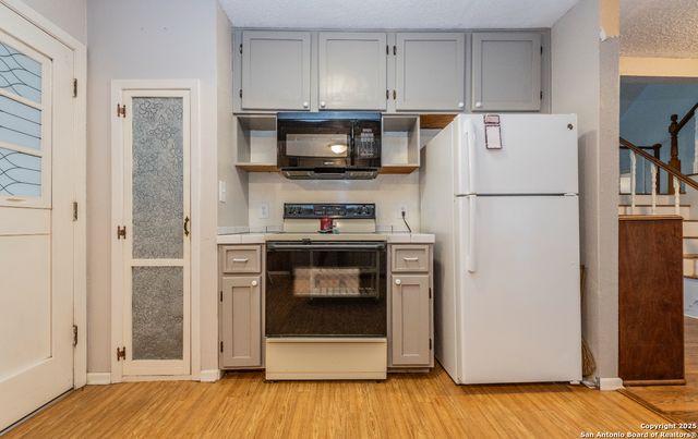 6121 Tanglewood Trl, Spring Branch, TX 78070