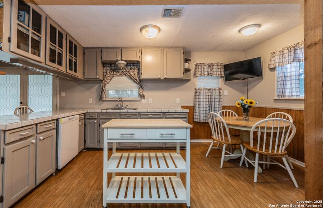 6121 Tanglewood Trl, Spring Branch, TX 78070