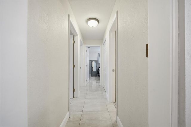 2651 NW 107th Avenue, Coral Springs, FL 33065