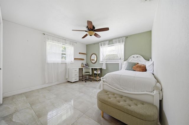 2651 NW 107th Avenue, Coral Springs, FL 33065