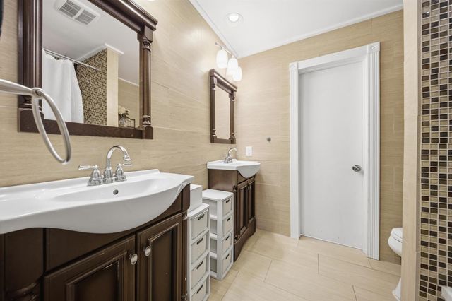 2651 NW 107th Avenue, Coral Springs, FL 33065