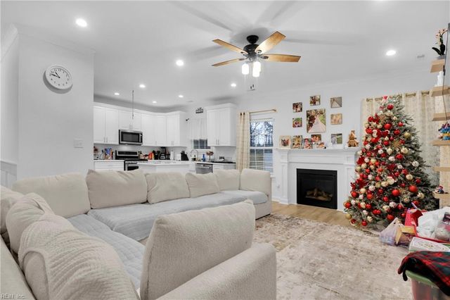 1401 Quiet CT, Portsmouth, VA 23701