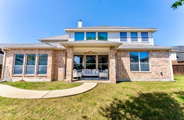 1302 Granada Court, Midlothian, TX 76065