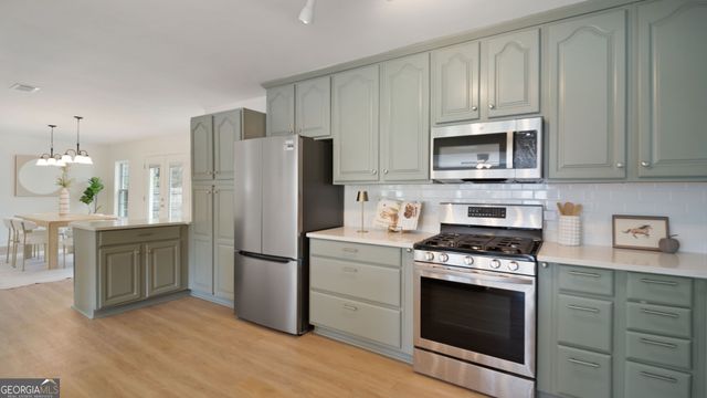 642 Parker Drive, Hinesville, GA 31313