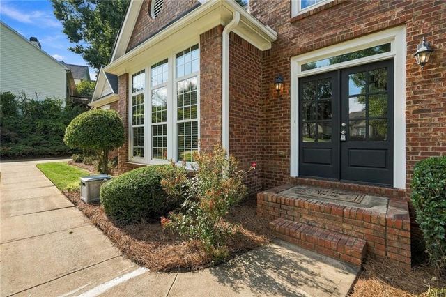 238 Ribbon Leaf View, Suwanee, GA 30024