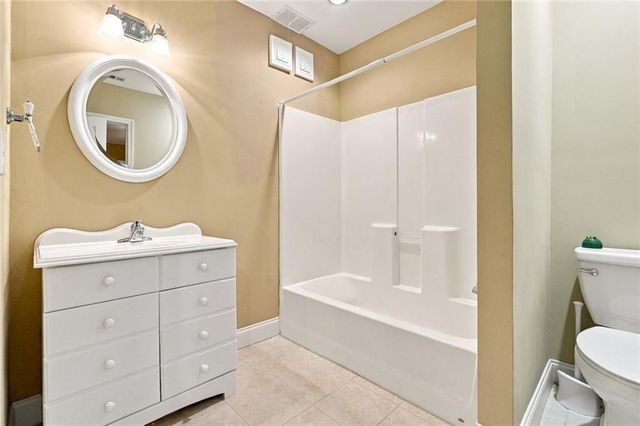 238 Ribbon Leaf View, Suwanee, GA 30024