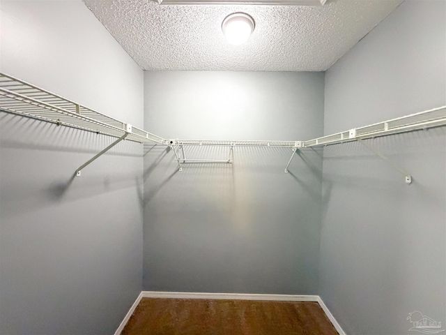 2299 Scenic Hwy P8, Pensacola, FL 32503