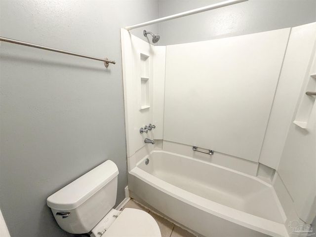 2299 Scenic Hwy P8, Pensacola, FL 32503