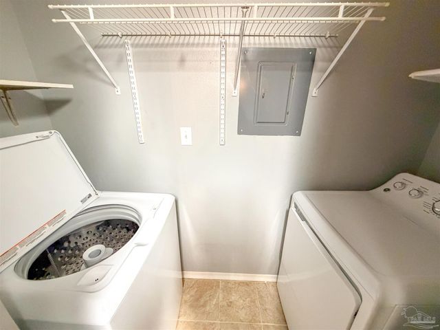 2299 Scenic Hwy P8, Pensacola, FL 32503