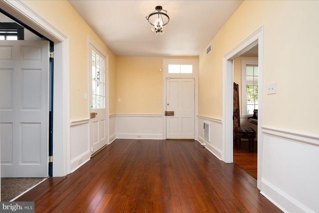 5503 BROOKS WOODS RD, Lothian, MD 20711
