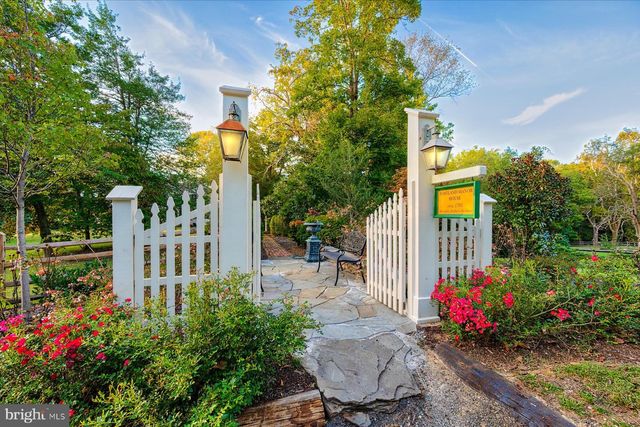 5503 BROOKS WOODS RD, Lothian, MD 20711