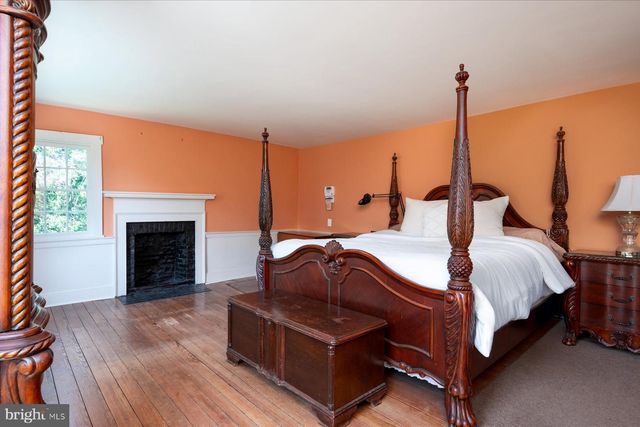 5503 BROOKS WOODS RD, Lothian, MD 20711