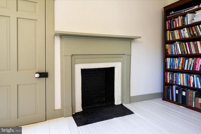 5503 BROOKS WOODS RD, Lothian, MD 20711