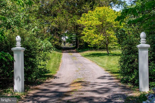 5503 BROOKS WOODS RD, Lothian, MD 20711