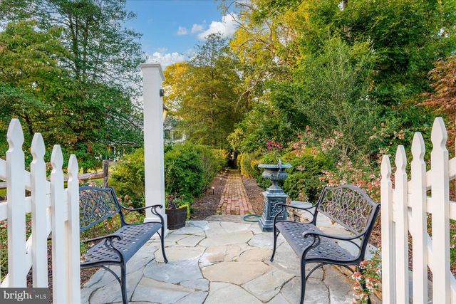 5503 BROOKS WOODS RD, Lothian, MD 20711