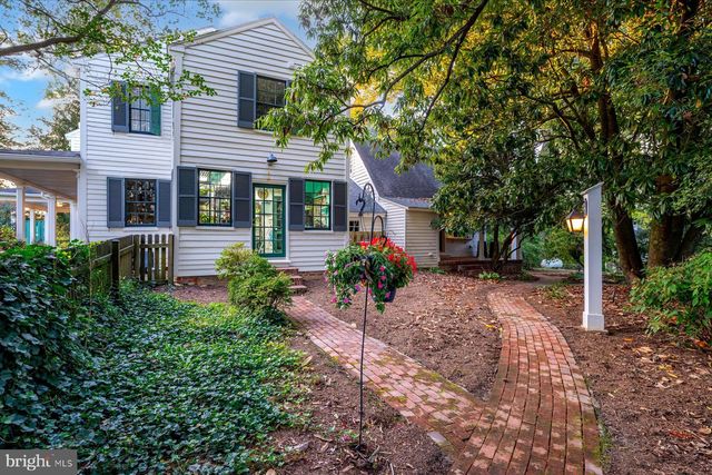 5503 BROOKS WOODS RD, Lothian, MD 20711