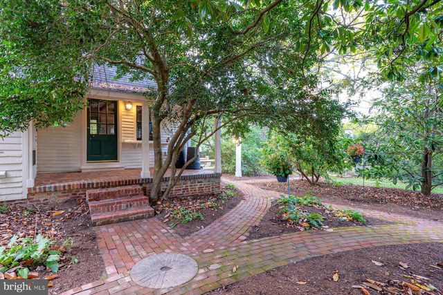 5503 BROOKS WOODS RD, Lothian, MD 20711