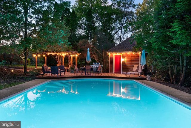 5503 BROOKS WOODS RD, Lothian, MD 20711