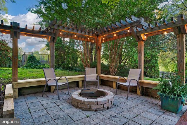 5503 BROOKS WOODS RD, Lothian, MD 20711