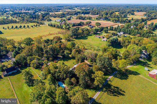 5503 BROOKS WOODS RD, Lothian, MD 20711